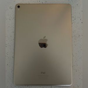 ipad pro first gen 9.7 inch gold 32gb